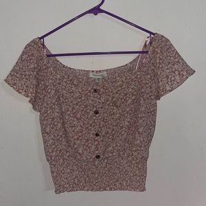 Light pink and cream monteau cropped blouse